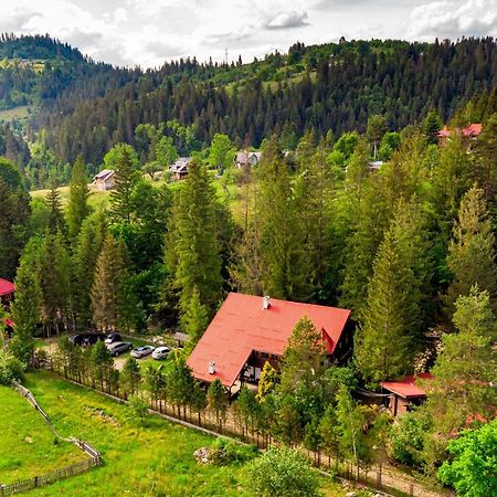 Микулин Хутірець Mîkulîciîn Exterior foto