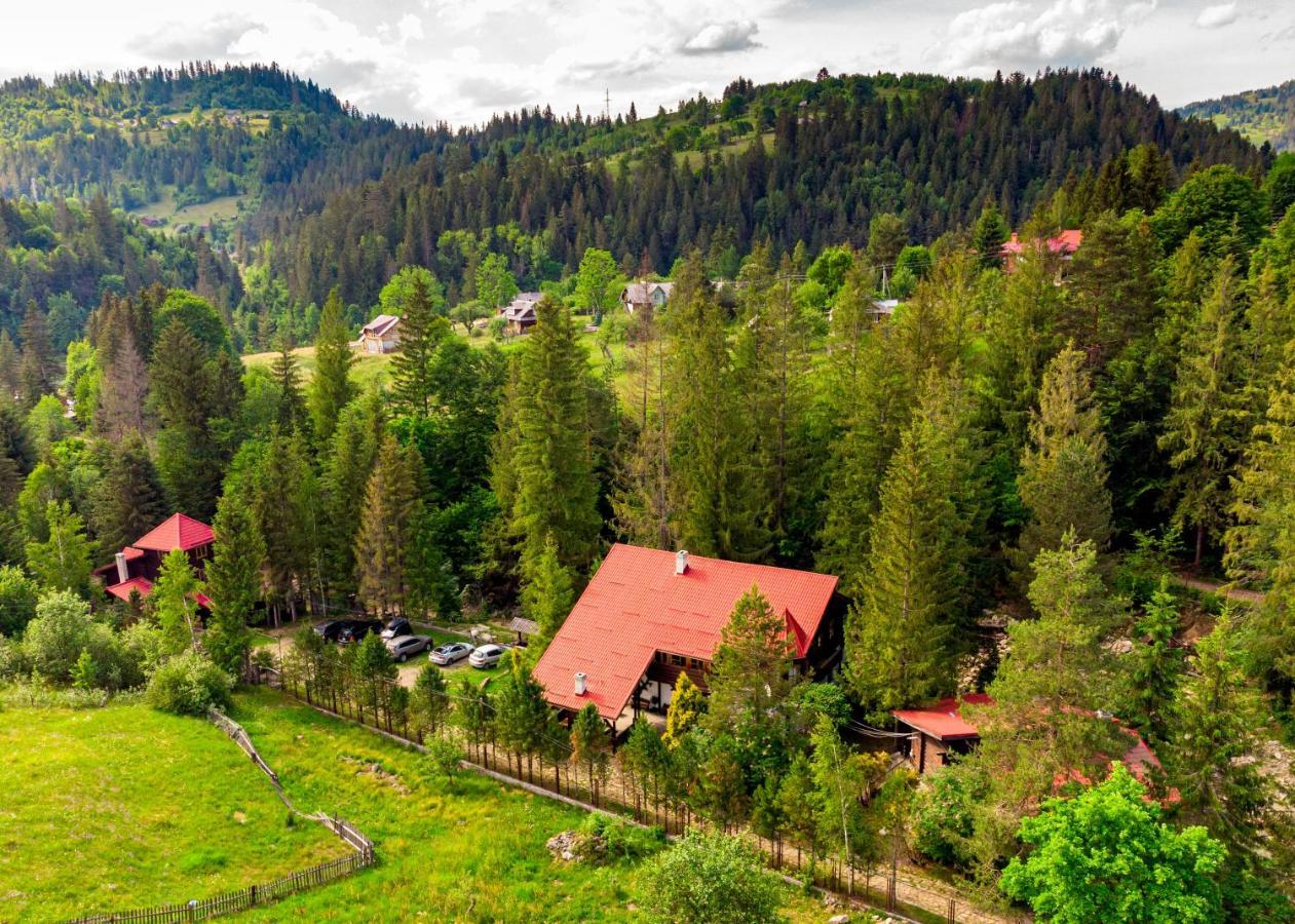 Микулин Хутірець Mîkulîciîn Exterior foto