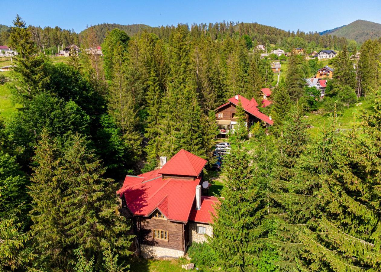 Микулин Хутірець Mîkulîciîn Exterior foto