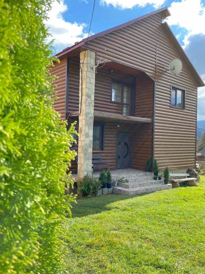Микулин Хутірець Mîkulîciîn Exterior foto